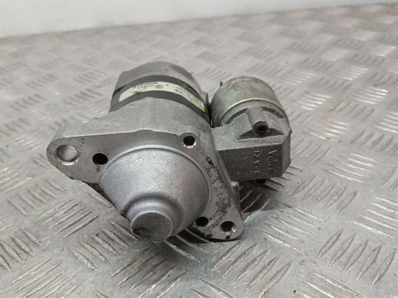 Recambio de motor arranque para renault clio ii fase ii (b/cb0) authentique referencia OEM IAM 8200369521 D7E39 VALEO