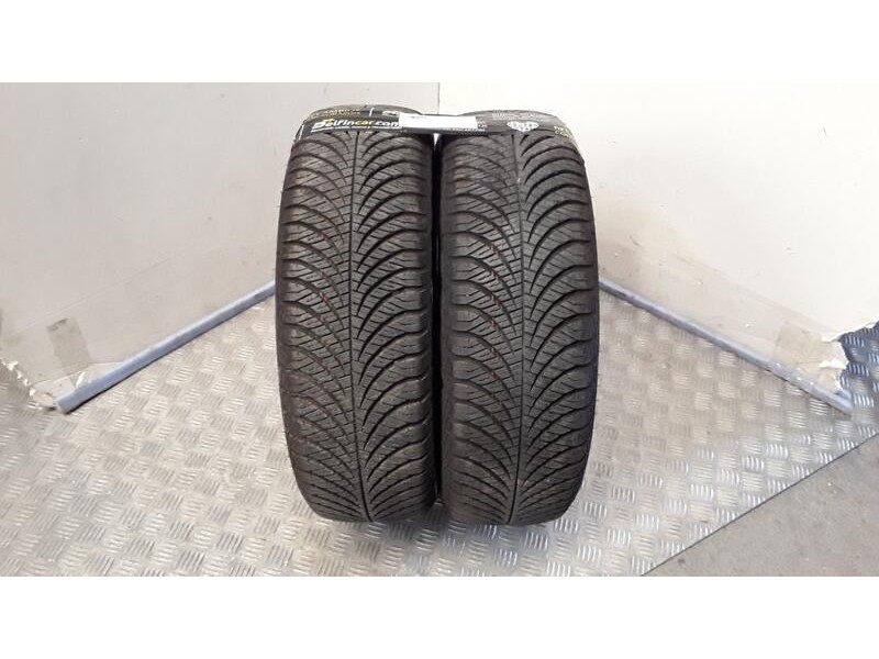 Recambio de neumatico pareja para neumaticos reutilizados - referencia OEM IAM 185651588T GOODYEAR 185/65/15/88T