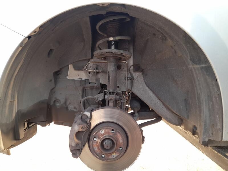 Recambio de plastico pase rueda del. izq. para dacia sandero ii (b8_) tce 90 lpg (b8m1) referencia OEM IAM 638417606R  