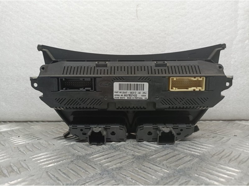 Recambio de mando climatizador para ford kuga (cbs) trend referencia OEM IAM DV4T18C612AE  