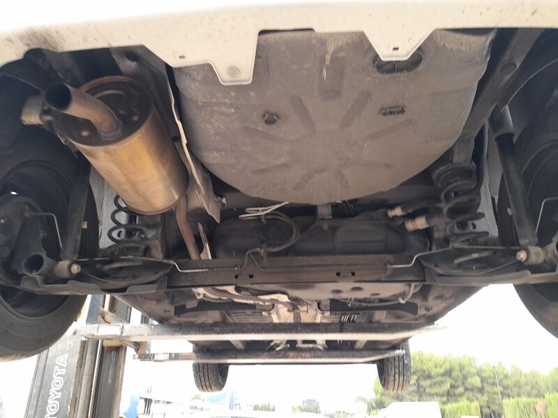 Recambio de puente trasero para dacia sandero ii (b8_) tce 90 lpg (b8m1) referencia OEM IAM 555016394R TAMBOR C/ABS Y 4 TORNILLO