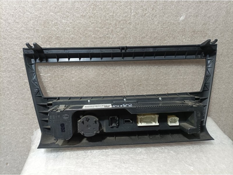 Recambio de mando climatizador para bmw x3 (e83) 3.0d referencia OEM IAM 64113417544 5HB00877709 