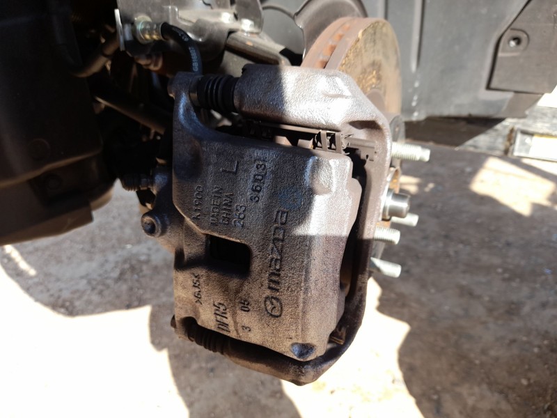 Recambio de pinza freno delantera izquierda para mazda cx-30 (dm, dt, ed) skyactiv-g m hybrid referencia OEM IAM DJYG3399ZA  