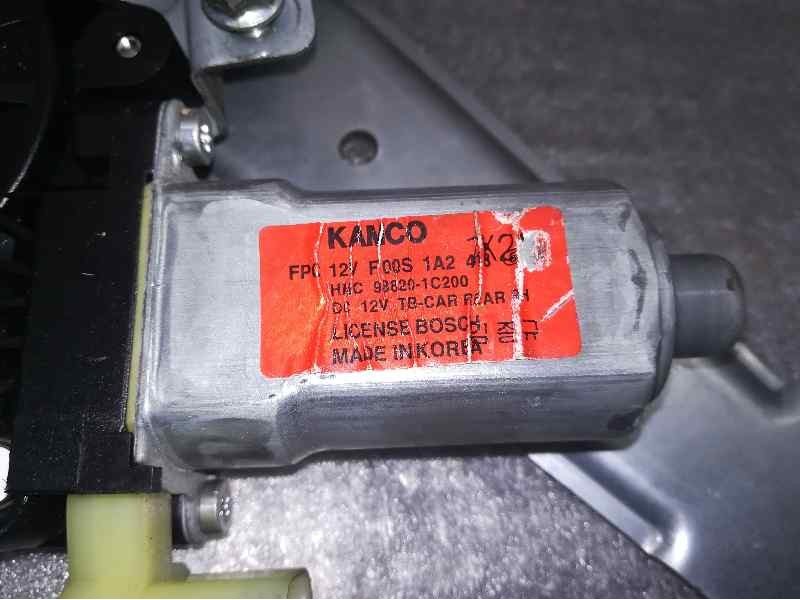 Recambio de elevalunas trasero derecho para hyundai getz (tb) 1.5 crdi gls referencia OEM IAM F00S1A2 2 PINS ELECTRICO