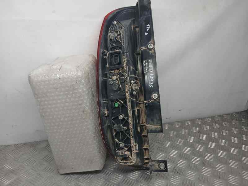 Recambio de piloto trasero derecho para opel combo d selective l2h1 referencia OEM IAM 519248440  ROZADO