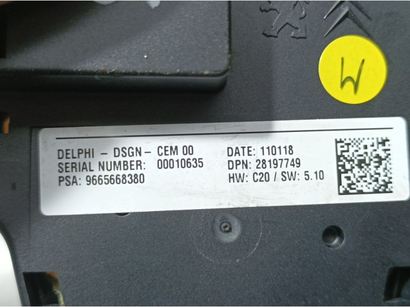 Recambio de mando multifuncion para peugeot 508 allure referencia OEM IAM 9665668380 DELPHI 28197749 MANDO GPS TELEFONO Y RADIO