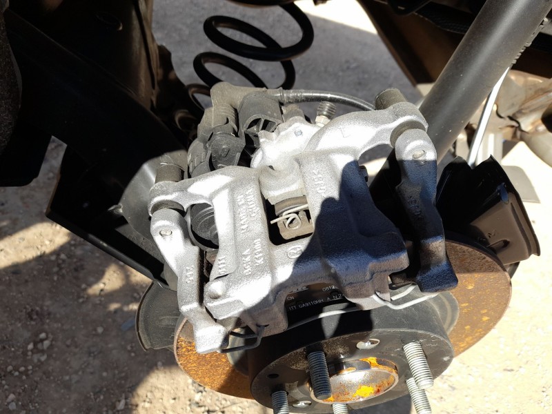 Recambio de pinza freno trasera izquierda para mazda cx-30 (dm, dt, ed) skyactiv-g m hybrid referencia OEM IAM BCYA2671X  