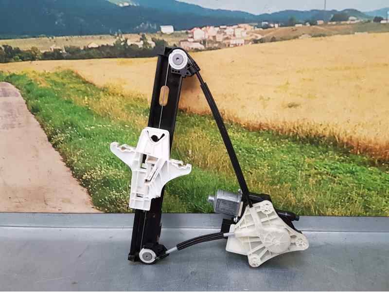 Recambio de elevalunas trasero derecho para volkswagen polo advance referencia OEM IAM 2G6839462C 5 PINS ELECTRICO