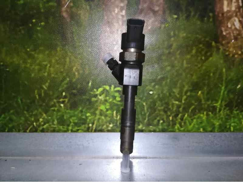 Recambio de inyector para nissan primera berlina (p12) line up referencia OEM IAM 8200100272 0445110110B BOSCH