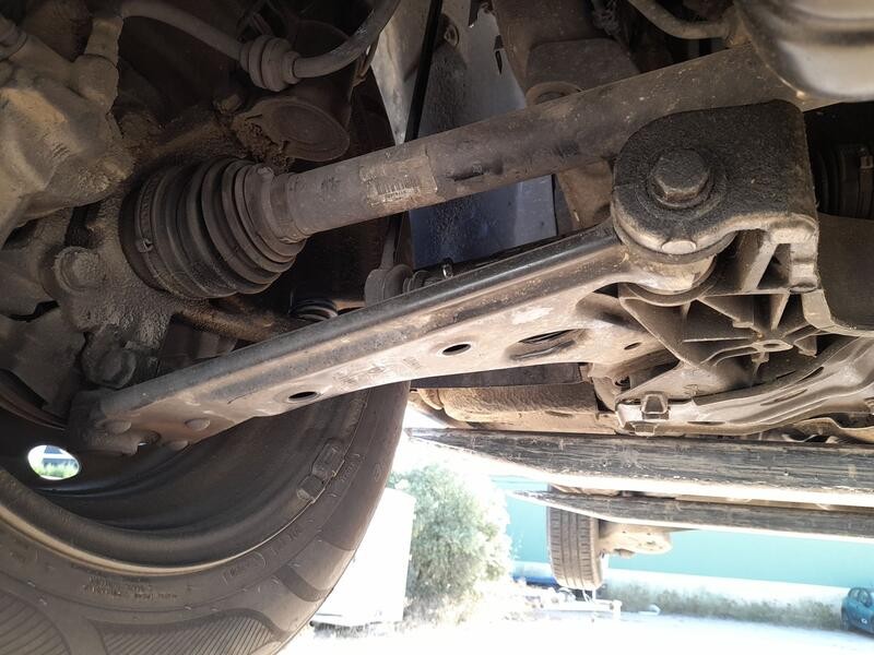 Recambio de brazo suspension inferior delantero derecho para citroën nemo monospace 1.4 hdi referencia OEM IAM 1618067480  