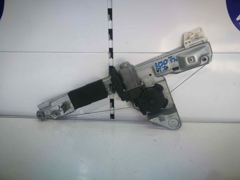 Recambio de elevalunas trasero izquierdo para renault megane ii classic berlina 1.5 dci diesel referencia OEM IAM 440726F 440726