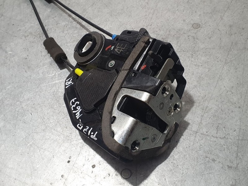 Recambio de cerradura puerta trasera izquierda para toyota corolla (e21) hybrid active referencia OEM IAM SIN REF  4 PINES