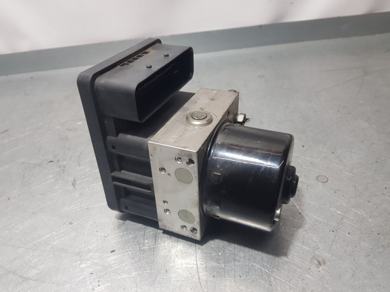 Recambio de abs para ford focus lim. (cb4) trend referencia OEM IAM 8M512C405AA 10020603224 ATE