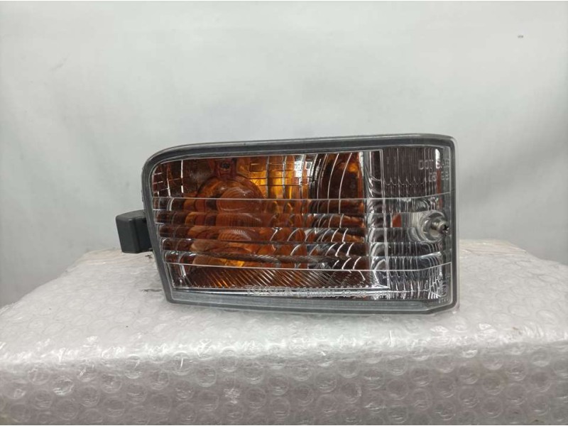 Recambio de piloto delantero derecho para toyota rav 4 (a2) 2.0 luna 4x4 referencia OEM IAM 8151142050  INTERMITENTE