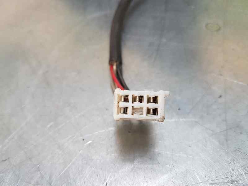 Recambio de retrovisor derecho para toyota corolla (e11) 1.4 linea terra (5-ptas.) referencia OEM IAM  5 CABLES ELECTRICO