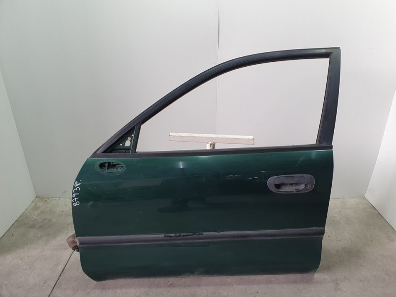 Recambio de puerta delantera izquierda para mitsubishi carisma berina 5 (da0) 1600 glx referencia OEM IAM   