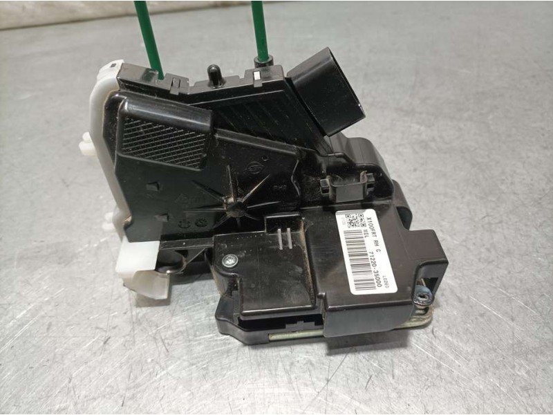 Recambio de cerradura puerta delantera derecha para ssangyong tivoli limited 4x2 referencia OEM IAM 7122035000  ELECTRICA 4 PINS