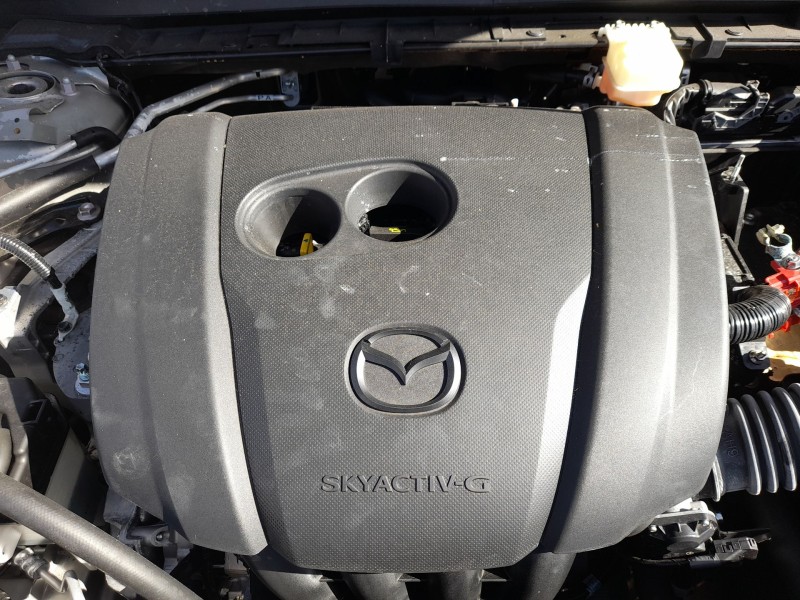 Recambio de tapa motor para mazda cx-30 (dm, dt, ed) skyactiv-g m hybrid referencia OEM IAM PGJR102F0  