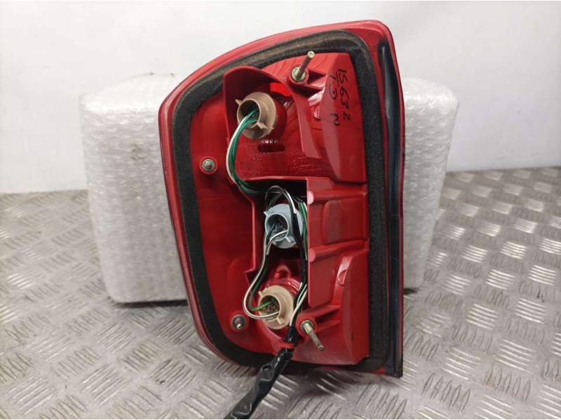 Recambio de piloto trasero derecho para toyota rav 4 (a2) 2.0 luna 4x4 referencia OEM IAM 8155142060  