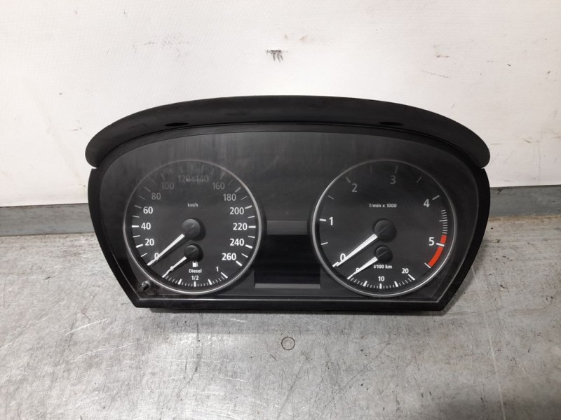 Recambio de cuadro instrumentos para bmw serie 3 berlina (e90) 330d referencia OEM IAM 698348701S  