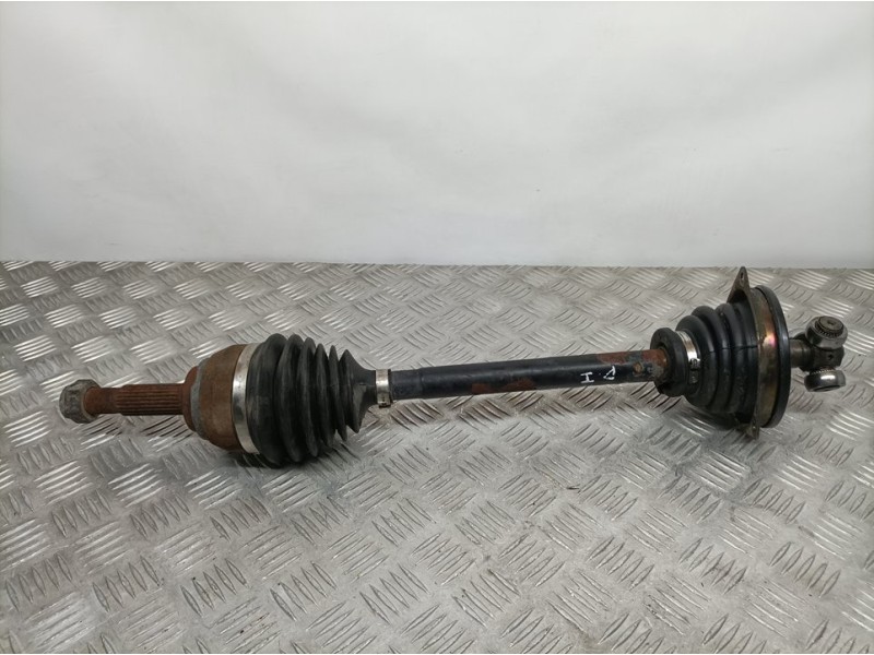 Recambio de transmision delantera izquierda para mitsubishi carisma berina 5 (da0) 1600 glx referencia OEM IAM   SIN REFERENCIA