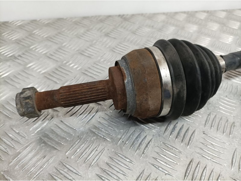 Recambio de transmision delantera izquierda para mitsubishi carisma berina 5 (da0) 1600 glx referencia OEM IAM   SIN REFERENCIA