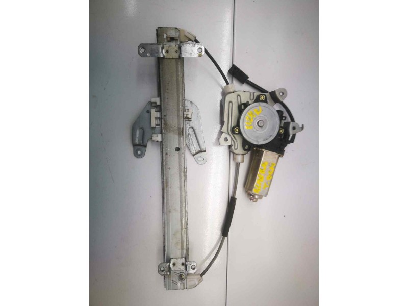 Recambio de elevalunas trasero derecho para nissan almera (n15) gx referencia OEM IAM 827302S720 DOS PINS 