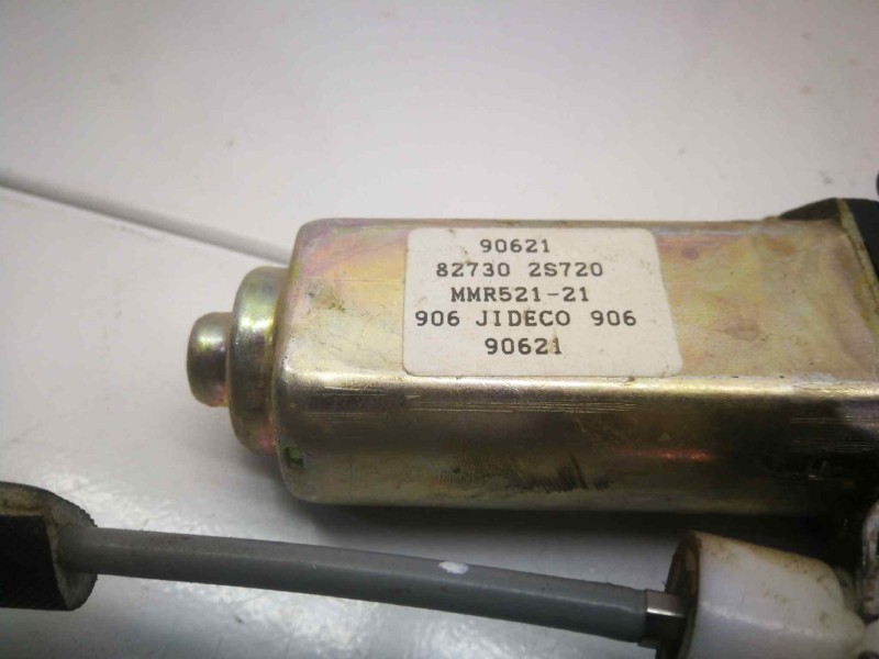 Recambio de elevalunas trasero derecho para nissan almera (n15) gx referencia OEM IAM 827302S720 DOS PINS 