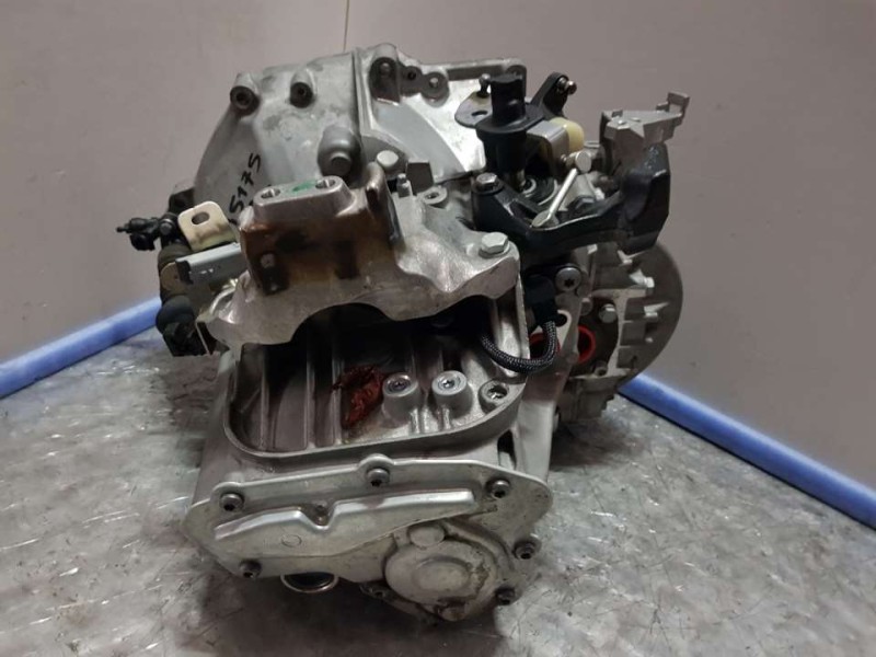 Recambio de caja cambios para toyota proace furgon referencia OEM IAM 20MB46 1735752 6VELOCIDADES