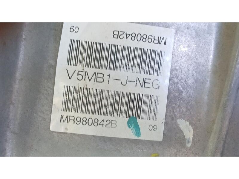 Recambio de caja cambios para mitsubishi l 200 (ka0/kb0) cabina doble intense 4x4 referencia OEM IAM MR980842B SIN TRANSFER V5MB