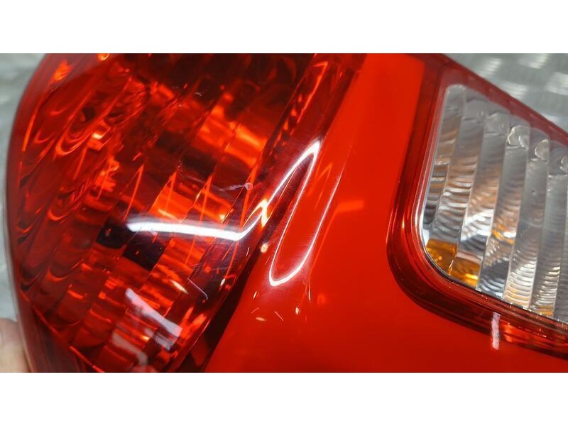 Recambio de piloto trasero izquierdo para dr 5.0 special referencia OEM IAM 3773010CA ROZADO 