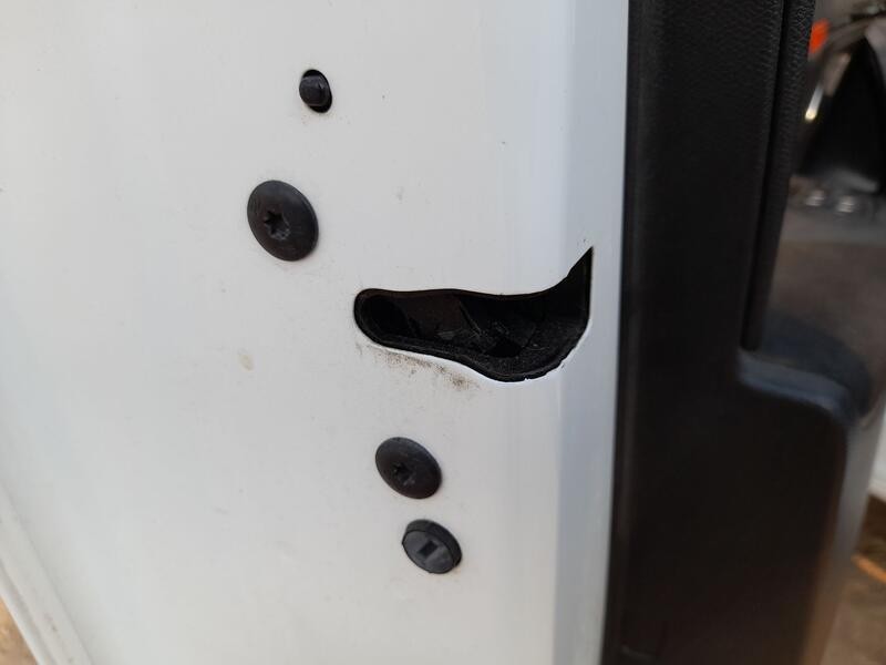 Recambio de cerradura puerta delantera izquierda para peugeot 2008 ii (ud_, us_, uy_, uj_, ur_, uc_) 1.5 bluehdi 100 referencia 