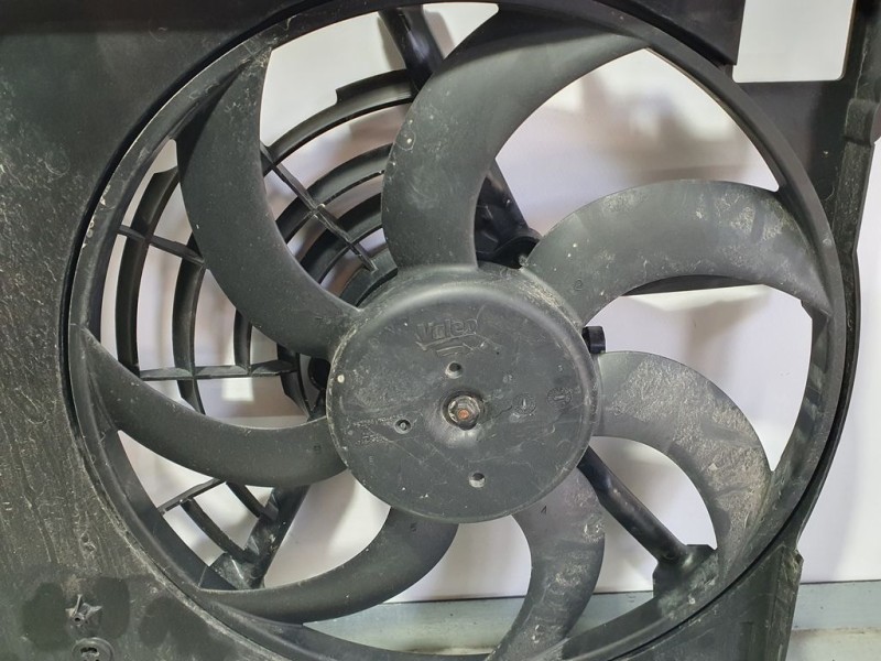Recambio de electroventilador para citroën c3 aircross feel referencia OEM IAM   VALEO CANTO ROTO
