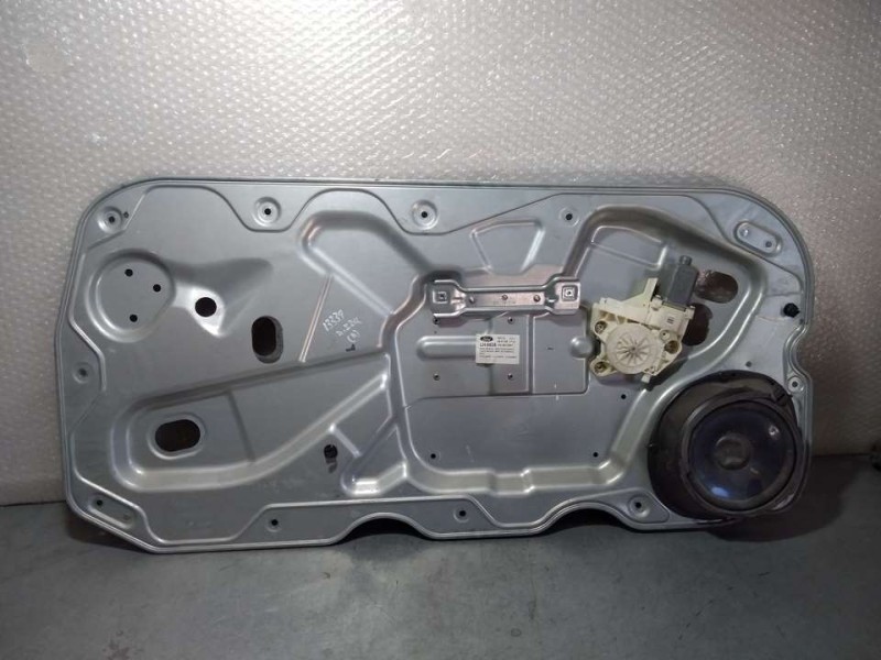 Recambio de elevalunas delantero izquierdo para ford focus lim. (cb4) trend referencia OEM IAM 4M51B045H17AA 2 CABLES ELECTRICO