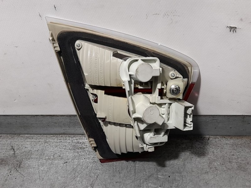 Recambio de piloto trasero izquierdo para bmw serie 3 berlina (e90) 330d referencia OEM IAM 63216937459  INTERIOR