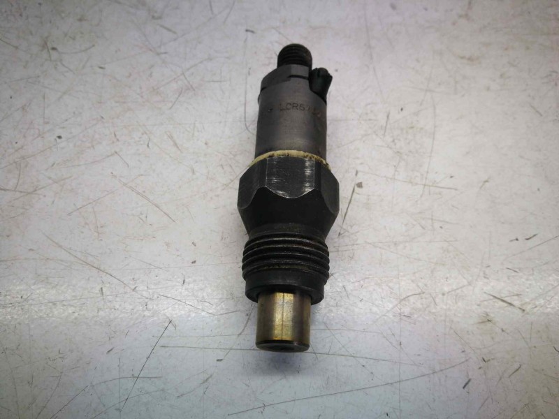 Recambio de inyector para peugeot 306 berlina 3/5 puertas (s1) 1.9 turbodiesel referencia OEM IAM LCR6734303G  