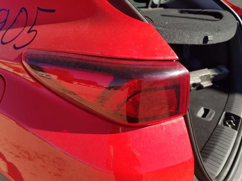 Recambio de piloto trasero izquierdo exterior para hyundai kona klass hybrid 2wd referencia OEM IAM 92401J9000  EXTERIOR