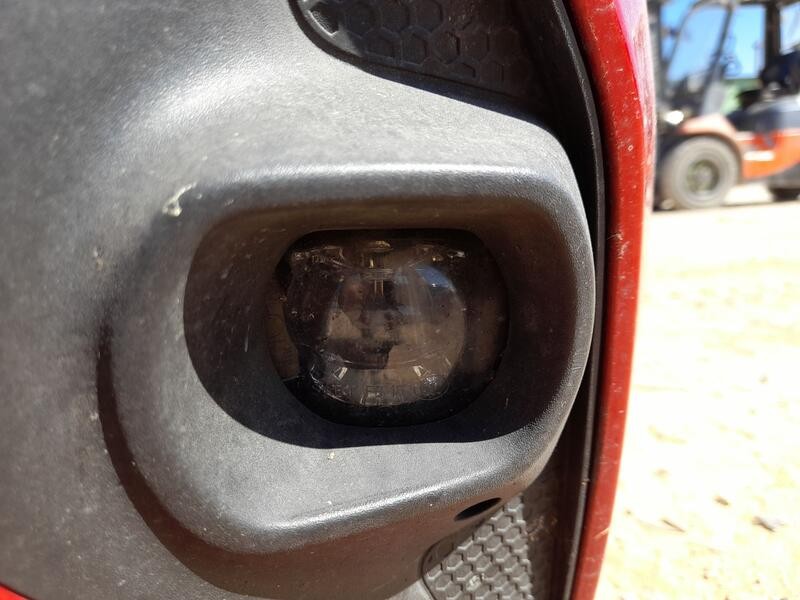 Recambio de faro antiniebla izquierdo para opel corsa f (p2jo) 1.2 (68) referencia OEM IAM 9831303880  