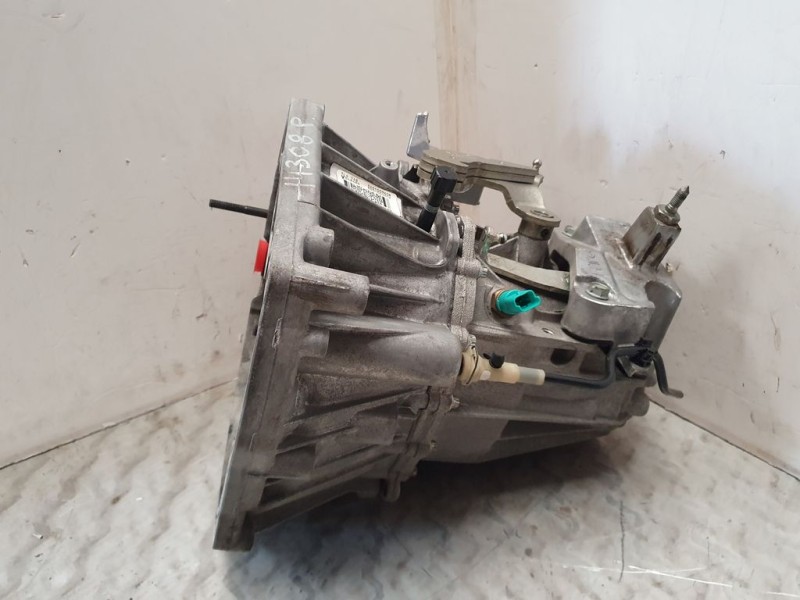 Recambio de caja cambios para nissan juke (f15) acenta referencia OEM IAM TL4143 S048489 6VELOCIDADES