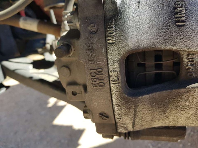 Recambio de pinza freno delantera izquierda para hyundai kona klass hybrid 2wd referencia OEM IAM 58180J9A10  