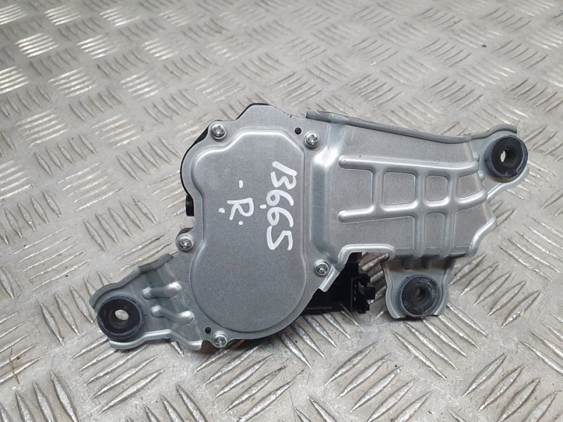 Recambio de motor limpia trasero para ssangyong tivoli limited 4x2 referencia OEM IAM 8611035000 001100800607 