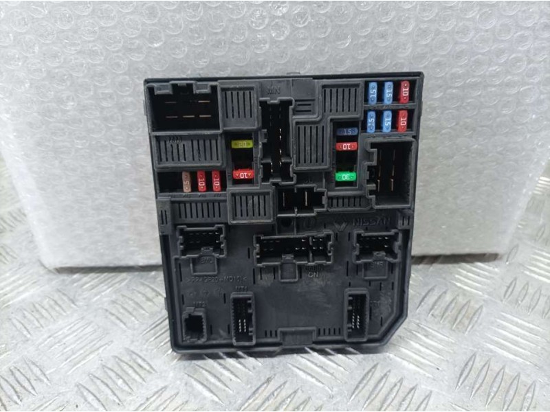 Recambio de caja reles / fusibles para nissan pulsar (c13) acenta referencia OEM IAM 284B73ZL0A 1083412145 