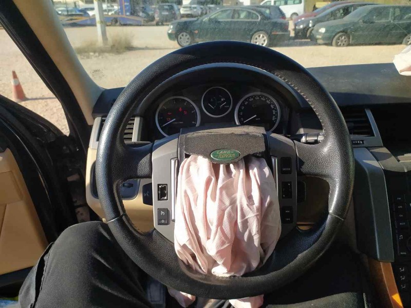 Recambio de volante para land rover range rover sport v8 td first edition referencia OEM IAM LR017035  FALTAN 2 BOTONES