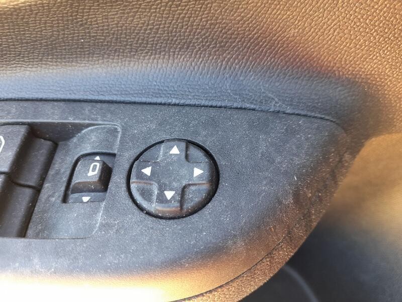 Recambio de mando elevalunas delantero izquierdo para opel corsa f (p2jo) 1.2 (68) referencia OEM IAM 96788281ZD C/MANDO RETROVI