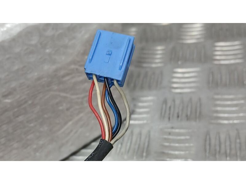 Recambio de retrovisor derecho para dr 5.0 special referencia OEM IAM  ELECTRICO 6 CABLES 