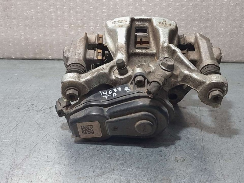 Recambio de pinza freno trasera derecha para toyota corolla (e21) hybrid active referencia OEM IAM 4783002360  TRW ELECTRICA