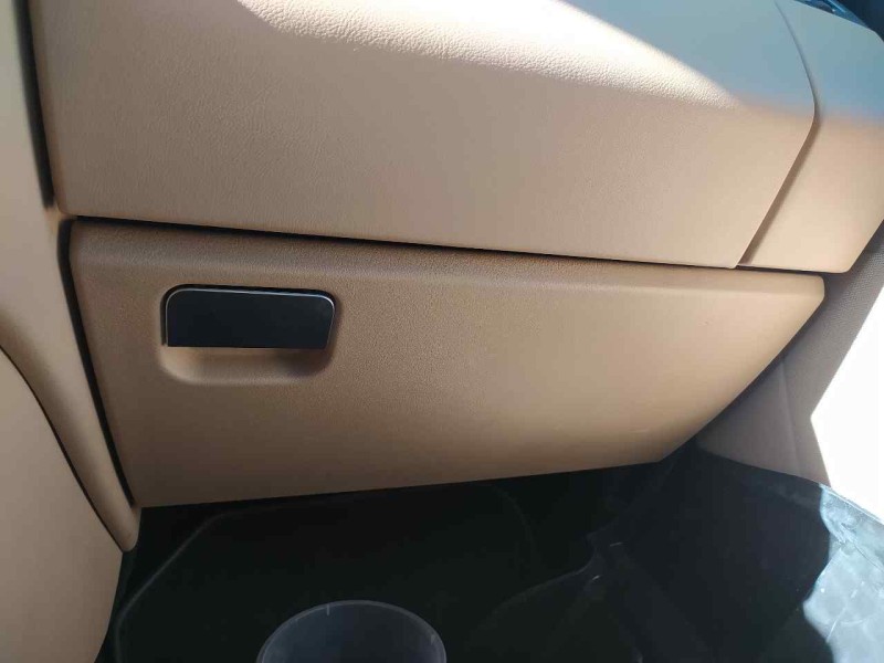 Recambio de guantera para land rover range rover sport v8 td first edition referencia OEM IAM FFK500190PVJ  INFERIOR