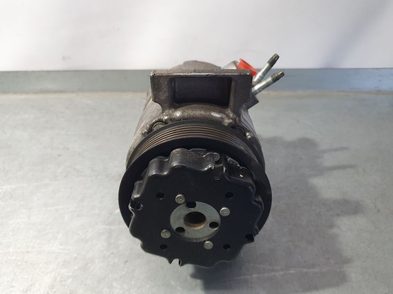 Recambio de compresor aire acondicionado para jeep compass limited referencia OEM IAM 4471500621  DENSO