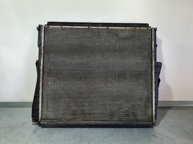 Recambio de radiador agua para bmw x3 (e83) 3.0d referencia OEM IAM 3104080  