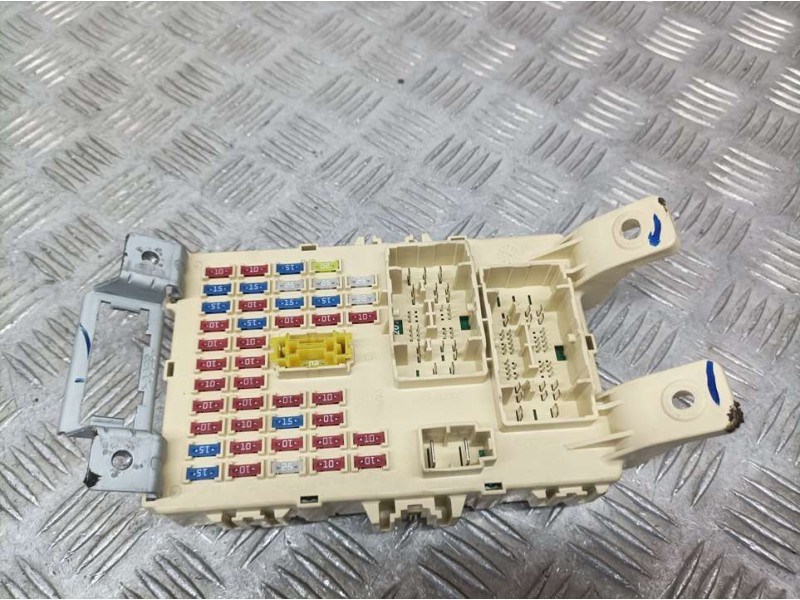Recambio de caja reles / fusibles para kia picanto concept referencia OEM IAM 919501Y55513  